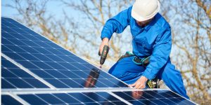 Installation Maintenance Panneaux Solaires Photovoltaïques à Ratieres